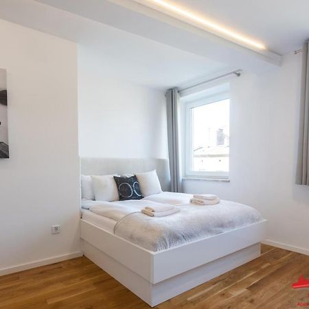 Apartment Nearto Old Town Sebastiana Street Kraków Exteriör bild